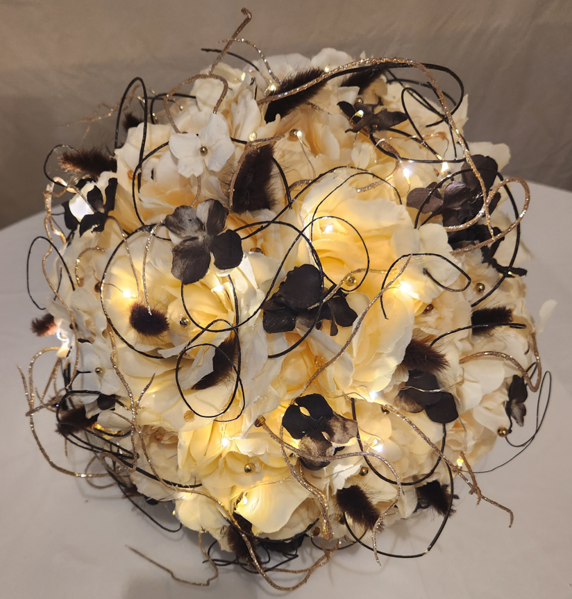 Exquisite Brown & Cream Bouquet with lights